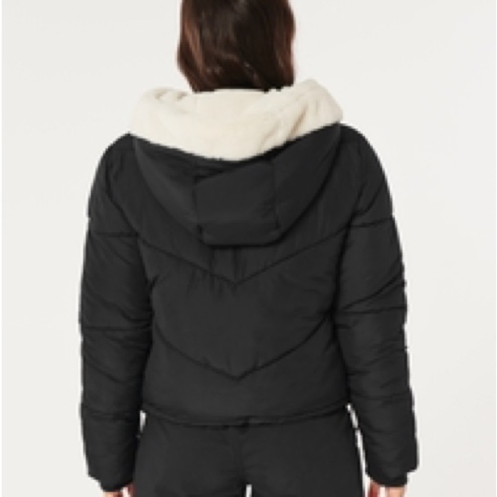 Women’s Ultimate Faux Fur Lined Hooded Puffer Jacket - Picture 2 of 4